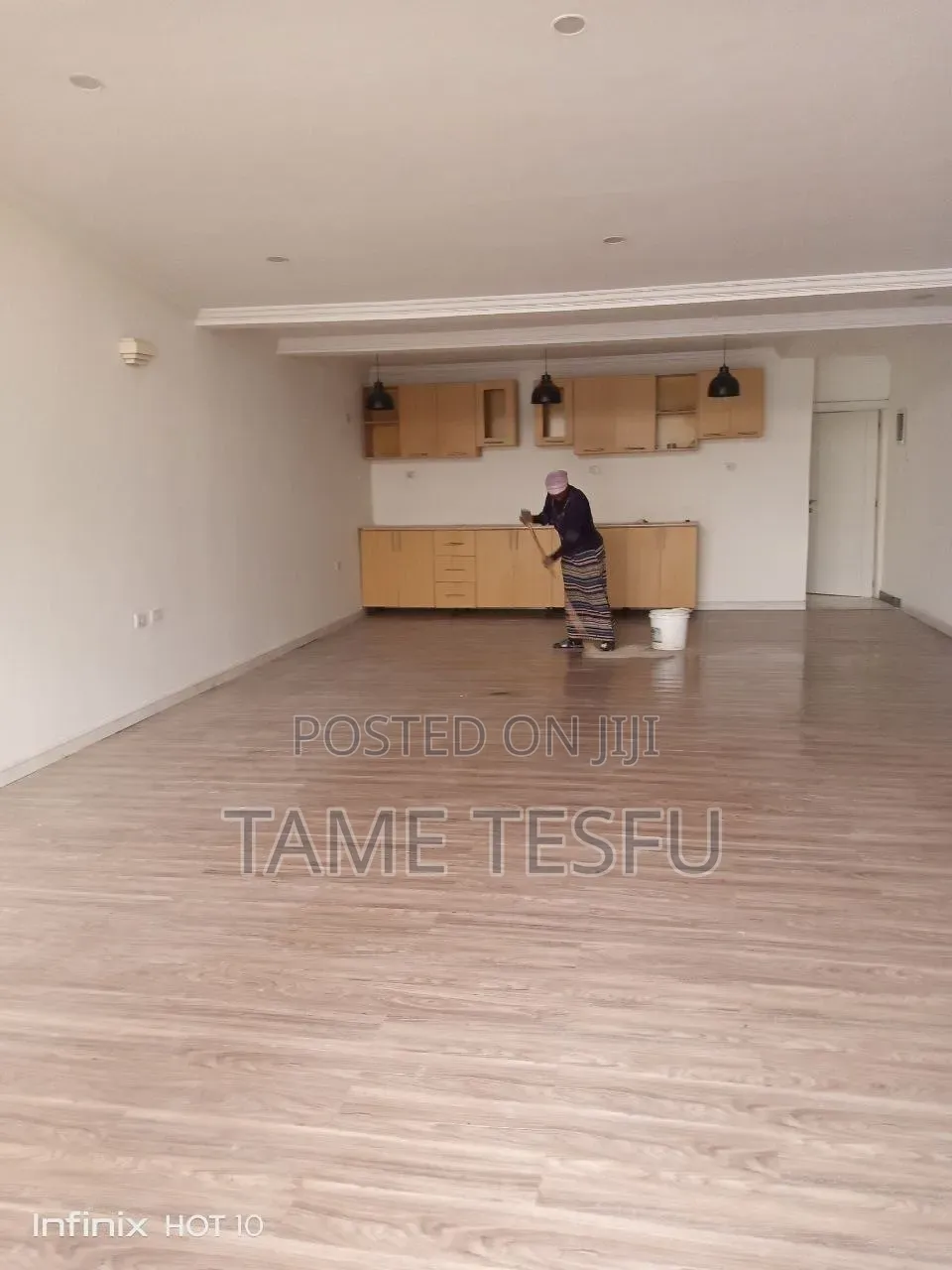Furnished 6bdrm House in Hayat, Bole for sale