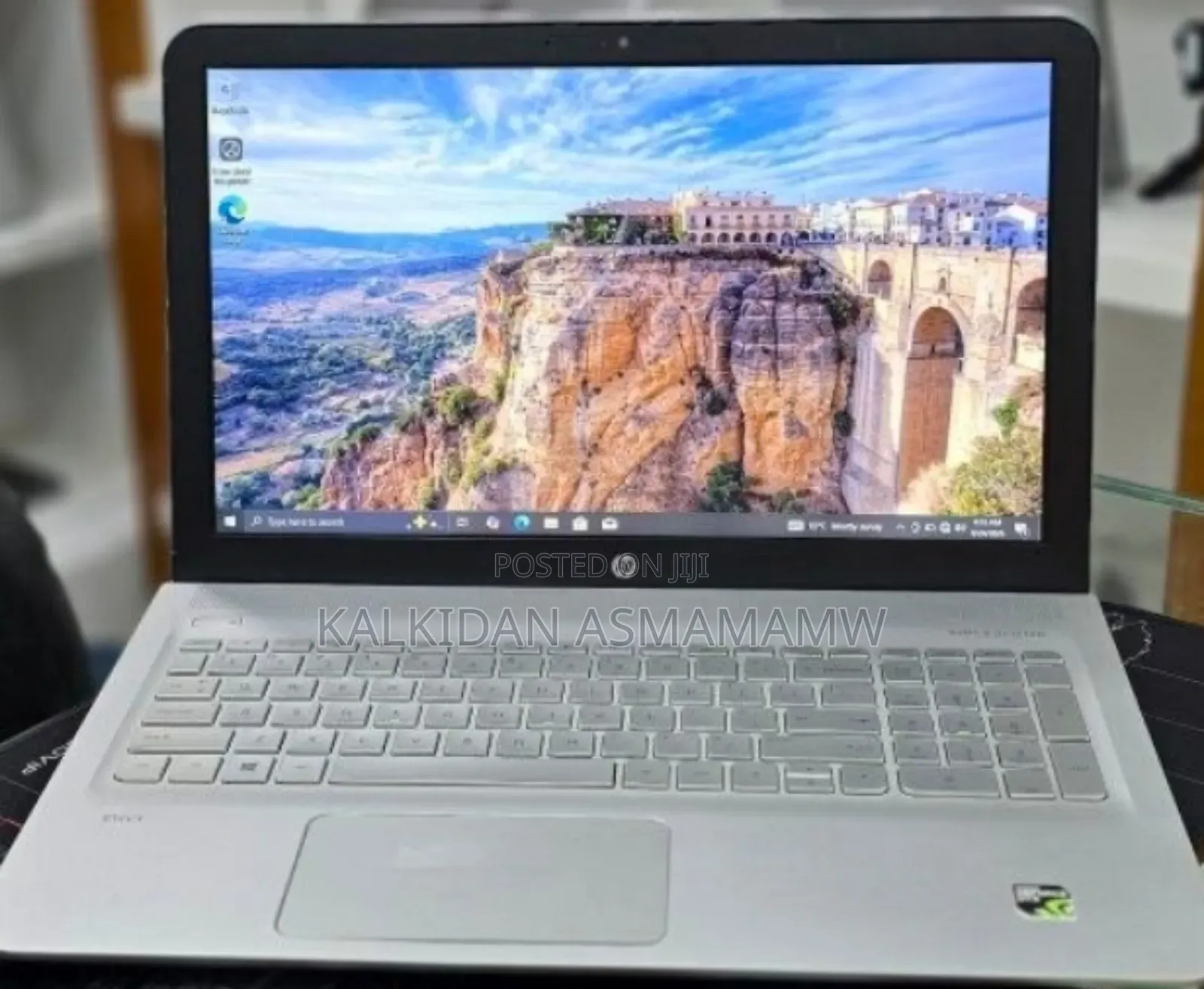 New Laptop HP Envy x360 12GB Intel Core i5 SSD 128GB