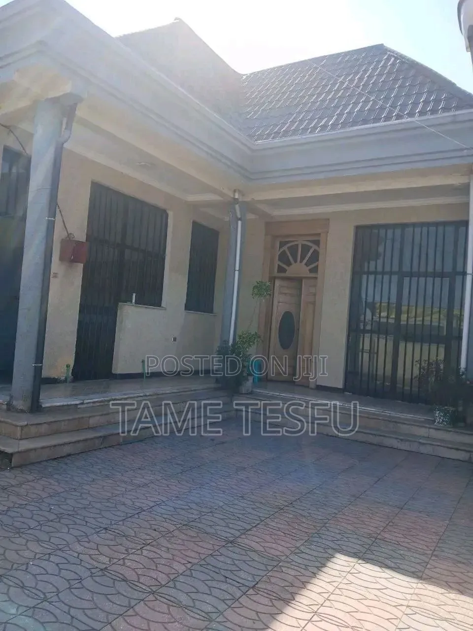 Furnished 4bdrm House in Hayat, Bole for sale