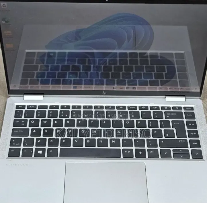 New Laptop HP EliteBook 830 G9 16GB Intel Core i5 SSD 512GB