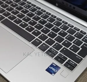 New Laptop HP EliteBook 830 G9 16GB Intel Core i5 SSD 512GB