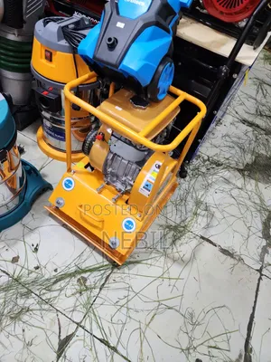 Concrete Compactor