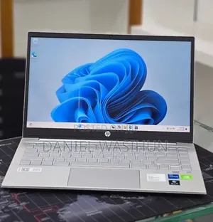 New Laptop HP Pavilion 14 16GB Intel Core i5 SSD 512GB