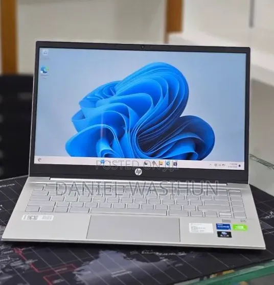 New Laptop HP Pavilion 14 16GB Intel Core i5 SSD 512GB