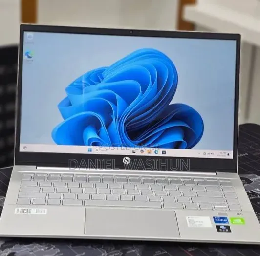 New Laptop HP Pavilion 14 16GB Intel Core i5 SSD 512GB