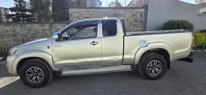 Toyota Hilux 3.0 D-4D 4x4 2013 Gray