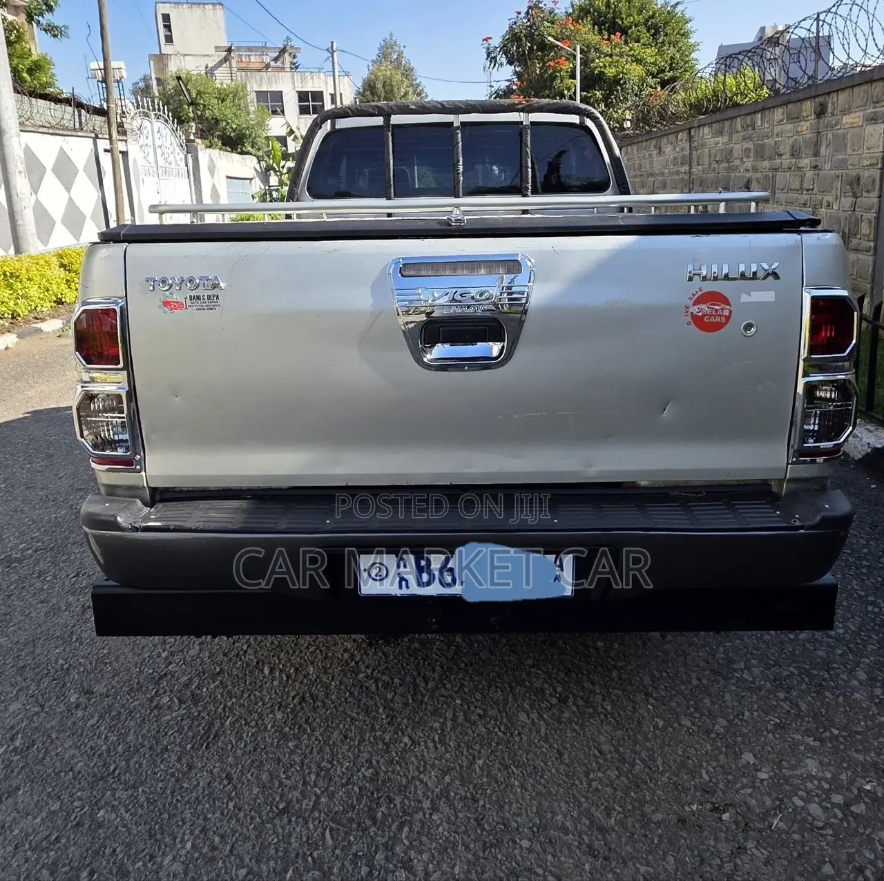 Toyota Hilux 3.0 D-4D 4x4 2013 Gray