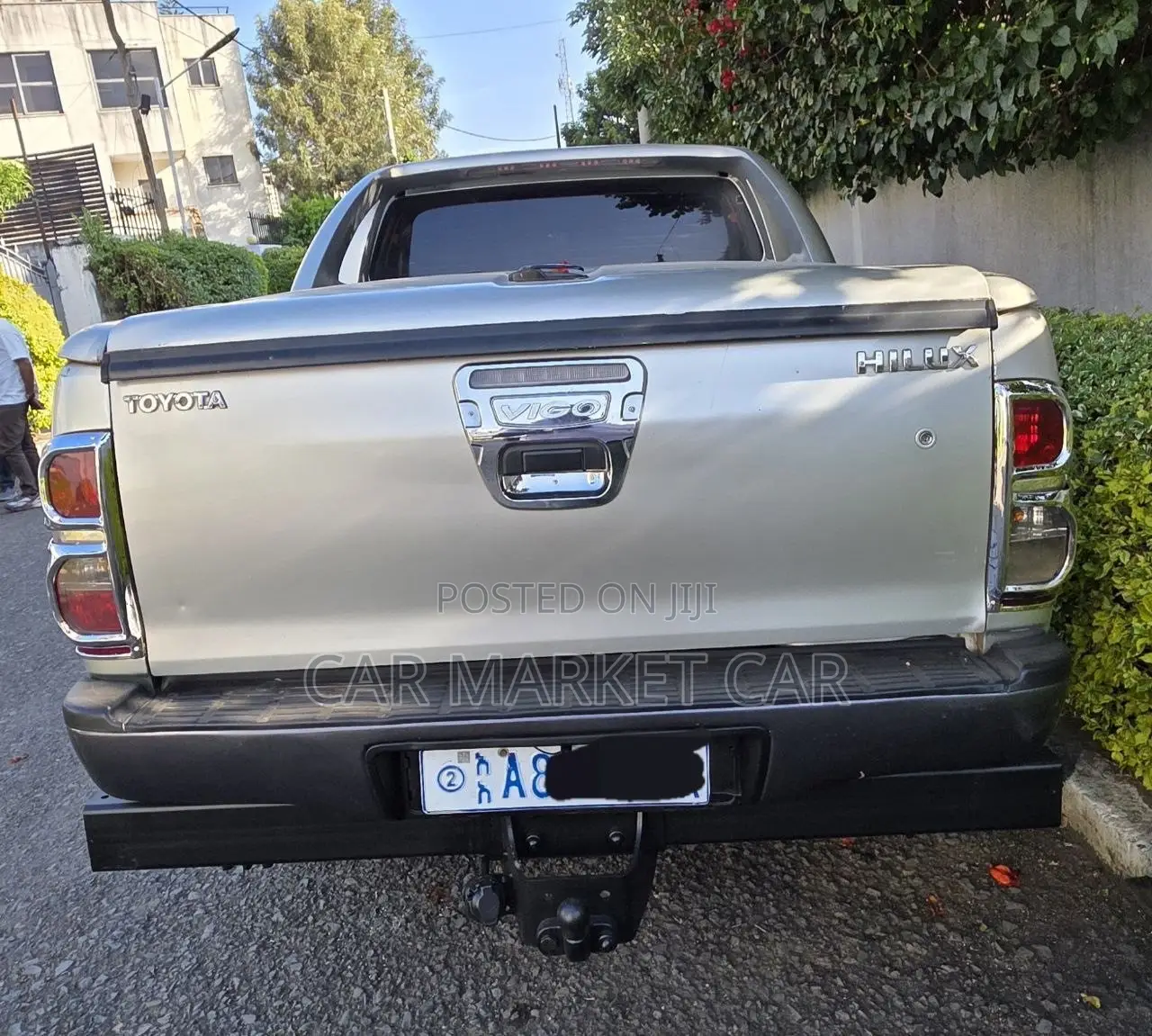 Toyota Hilux SR 2013 Gold