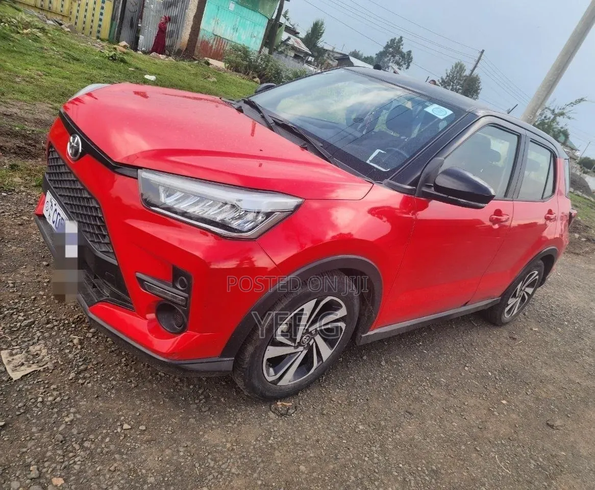 Toyota Raize 2022 Red