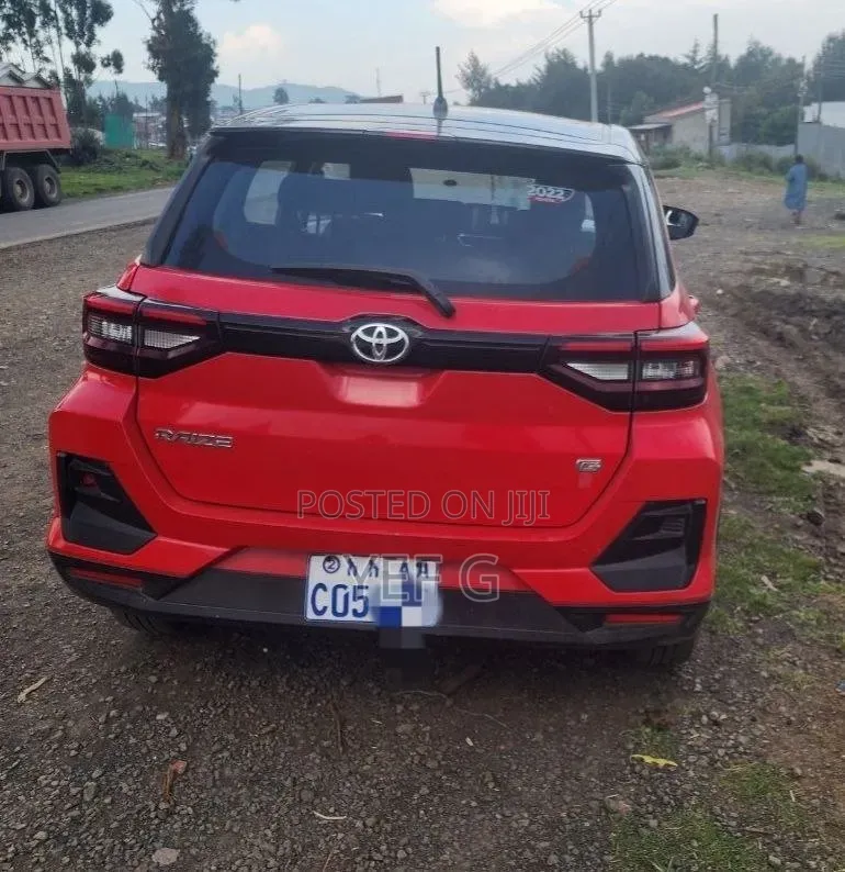 Toyota Raize 2022 Red