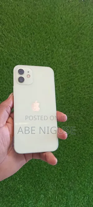 Apple iPhone 12 256 GB Yellow