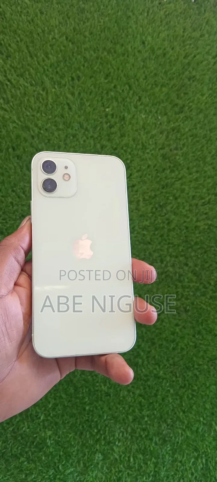 Apple iPhone 12 256 GB Yellow