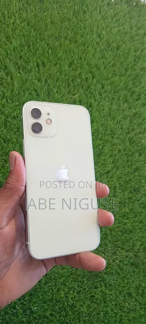 Apple iPhone 12 256 GB Yellow