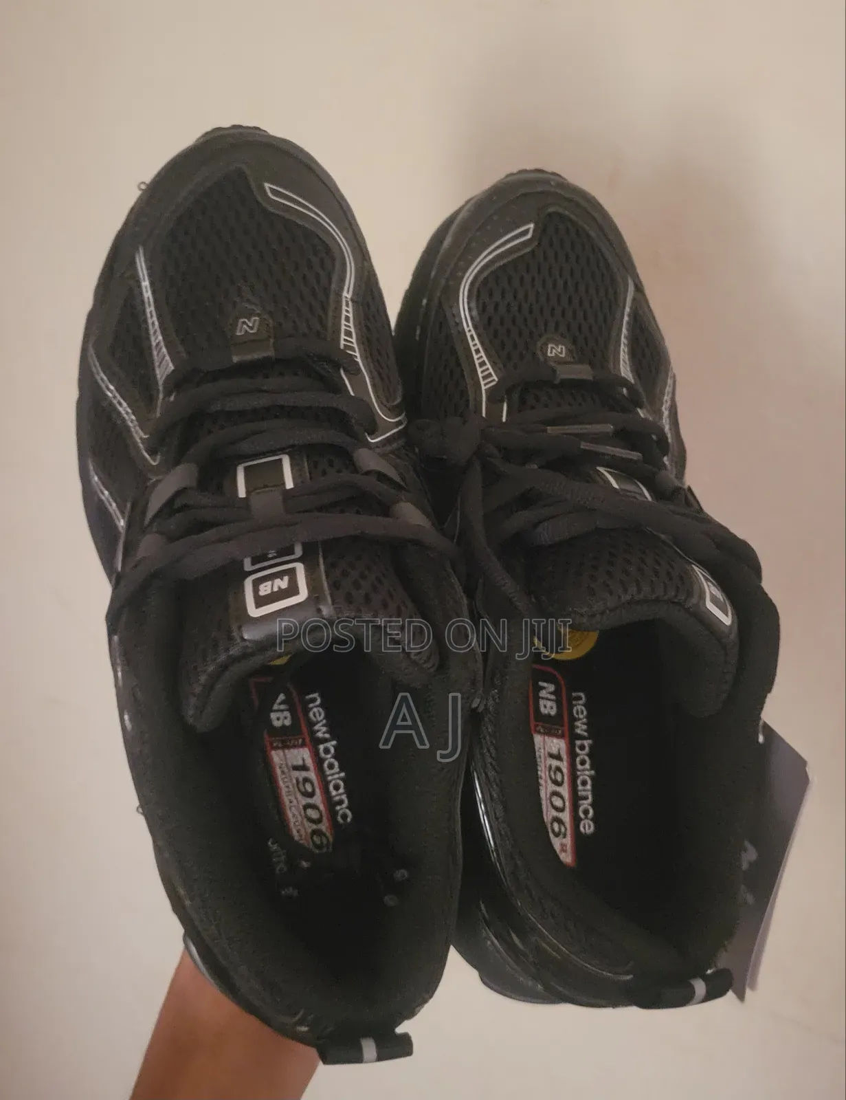 New Balance 1906r Black