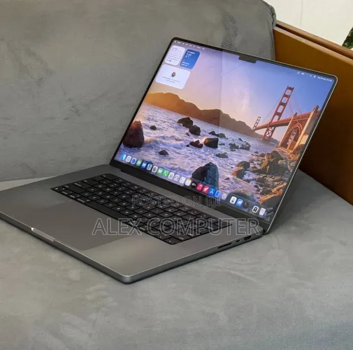 New Laptop Apple MacBook Pro 2021 M1 Max 32GB Apple M1 Max SSD 1T