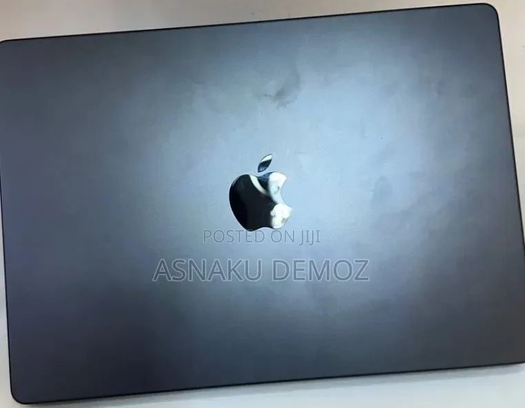 New Laptop Apple MacBook Pro 16GB Apple M4 Pro SSD 512GB