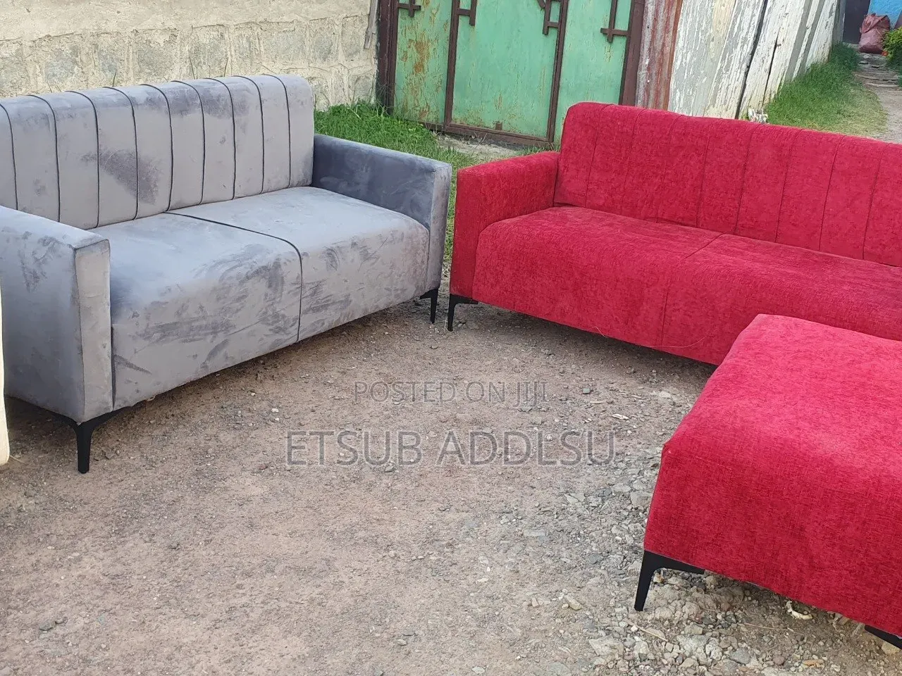 Sofa በተለያዩ አማራጮች ያገኛሉ