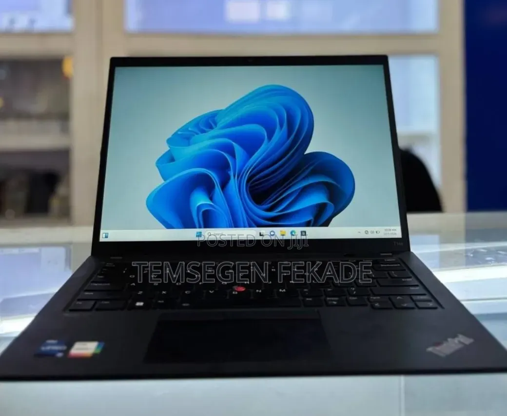 New Laptop Lenovo ThinkPad Yoga 16GB AMD Ryzen 7 SSD 512GB