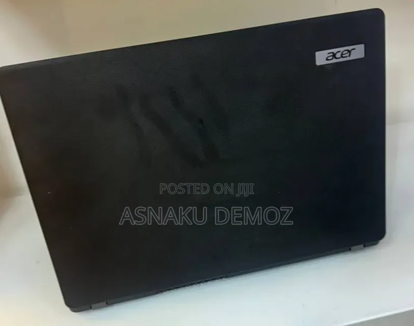 New Laptop Acer TravelMate P2 14 8GB Intel Core i5 SSD 512GB