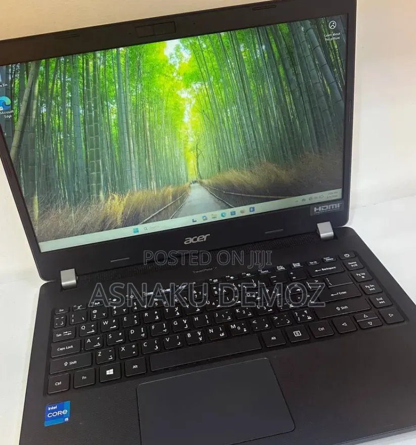New Laptop Acer TravelMate P2 14 8GB Intel Core i5 SSD 512GB