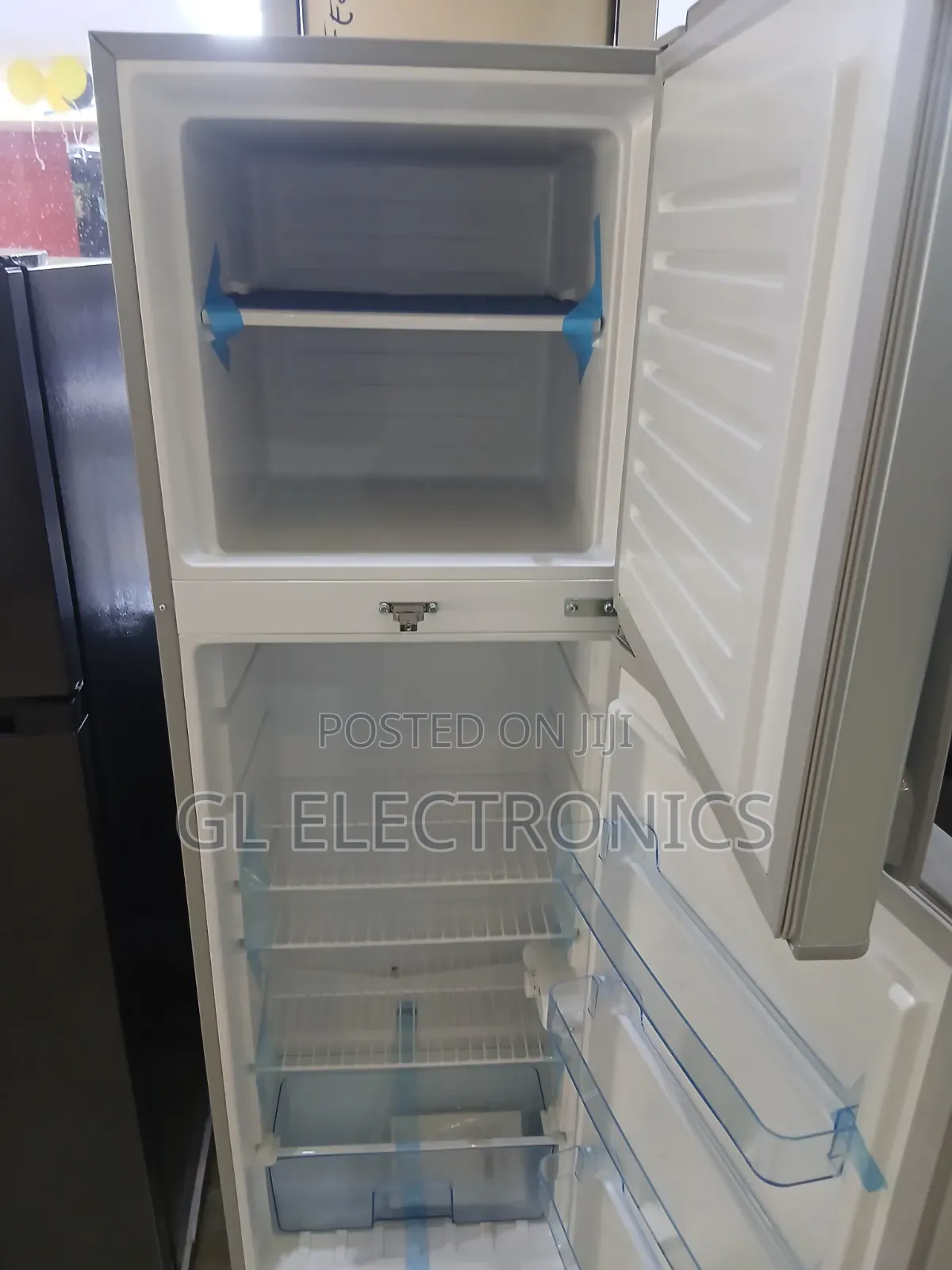 Akira Frije 270 Liture