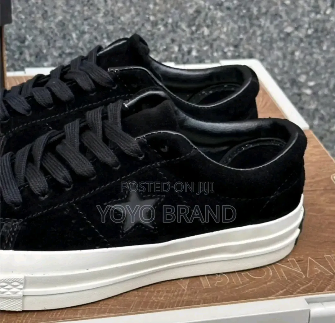 Converse One-Star Low Top Black/ White Unisex Shoes