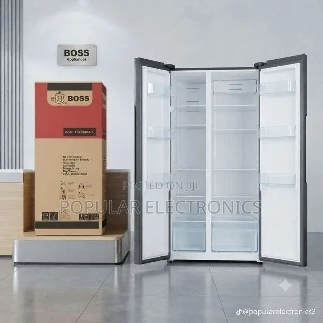 BOSS 640 Liter REFRIGATOR