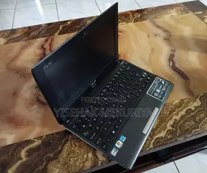 Laptop Asus Eee PC 1025C 4GB Intel Atom HDD 320GB