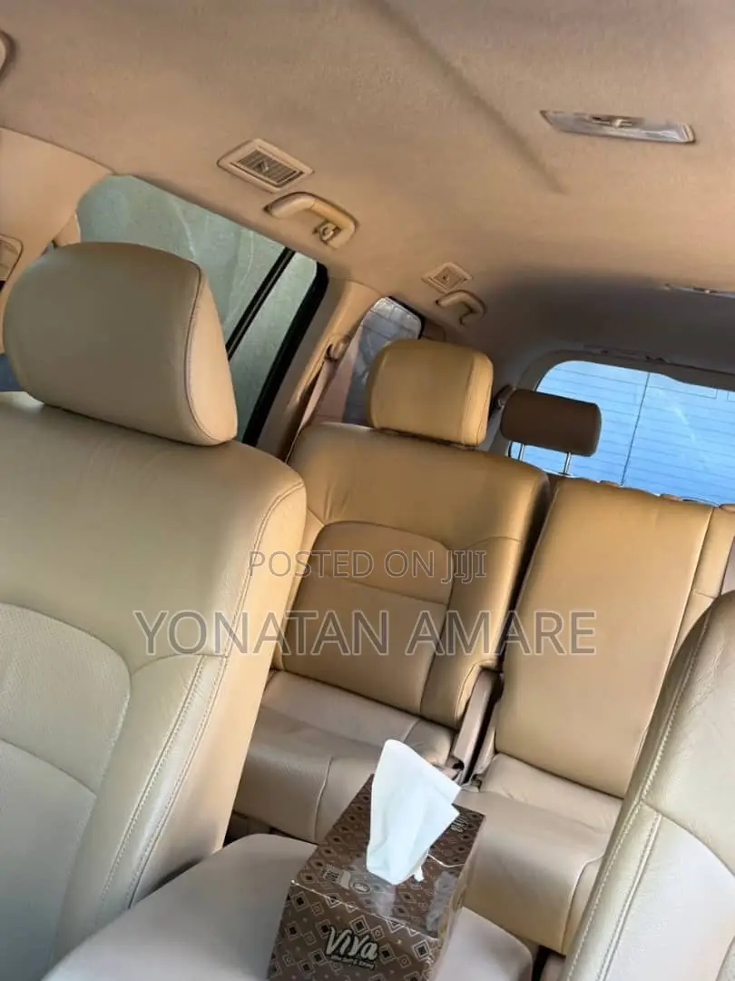 Toyota Land Cruiser 2016 Black