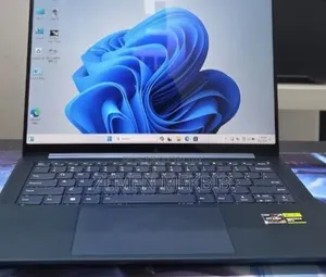 New Laptop Lenovo 16GB AMD Ryzen 7 SSD 512GB