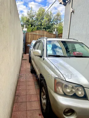 Toyota Highlander Limited V6 AWD 2002 Gold