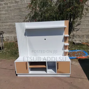 TV Stand 1,60