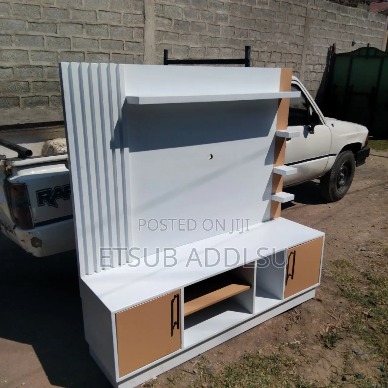 TV Stand 1,60