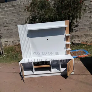 TV Stand 1,60