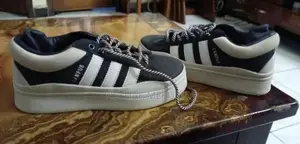 Adidas Campus