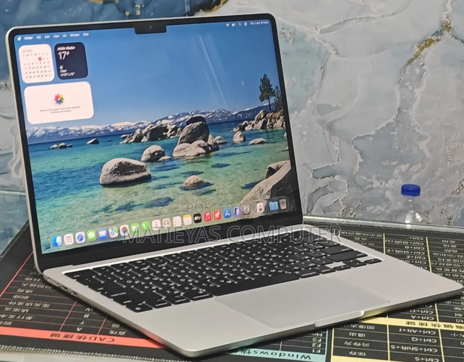 New Laptop Apple MacBook Air 2022 M2 8GB Apple M2 SSD 256GB