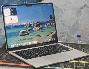 New Laptop Apple MacBook Air 2022 M2 8GB Apple M2 SSD 256GB