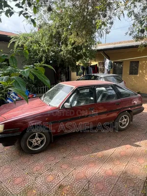 Toyota Carina 1985 Red