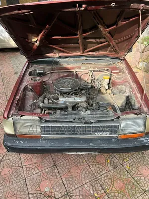 Toyota Carina 1985 Red