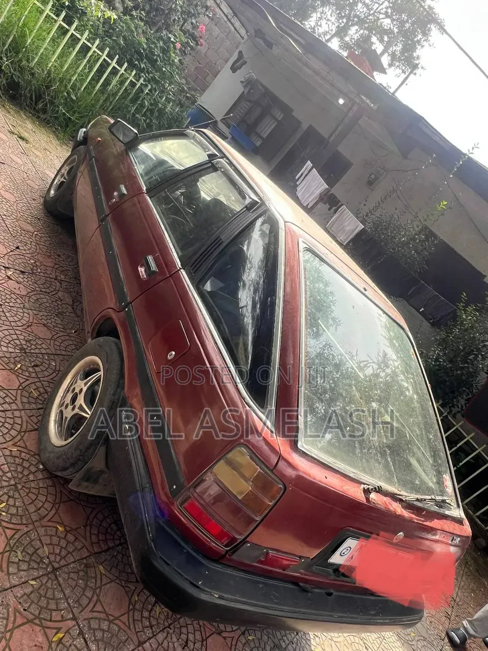 Toyota Carina 1985 Red