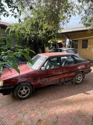 Toyota Carina 1985 Red