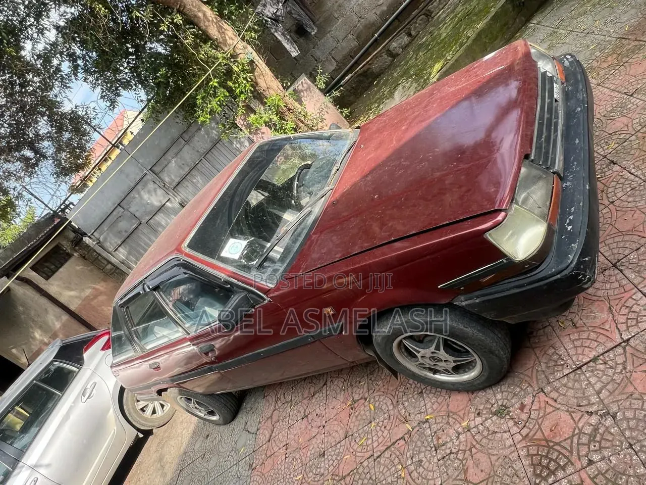 Toyota Carina 1985 Red