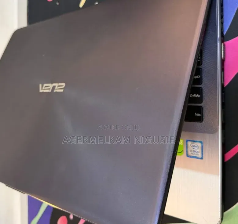 New Laptop Asus Vivobook 14 16GB Intel Core i7 SSD 512GB