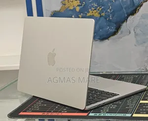 New Laptop Apple MacBook Air 2022 M2 8GB Apple M2 SSD 256GB