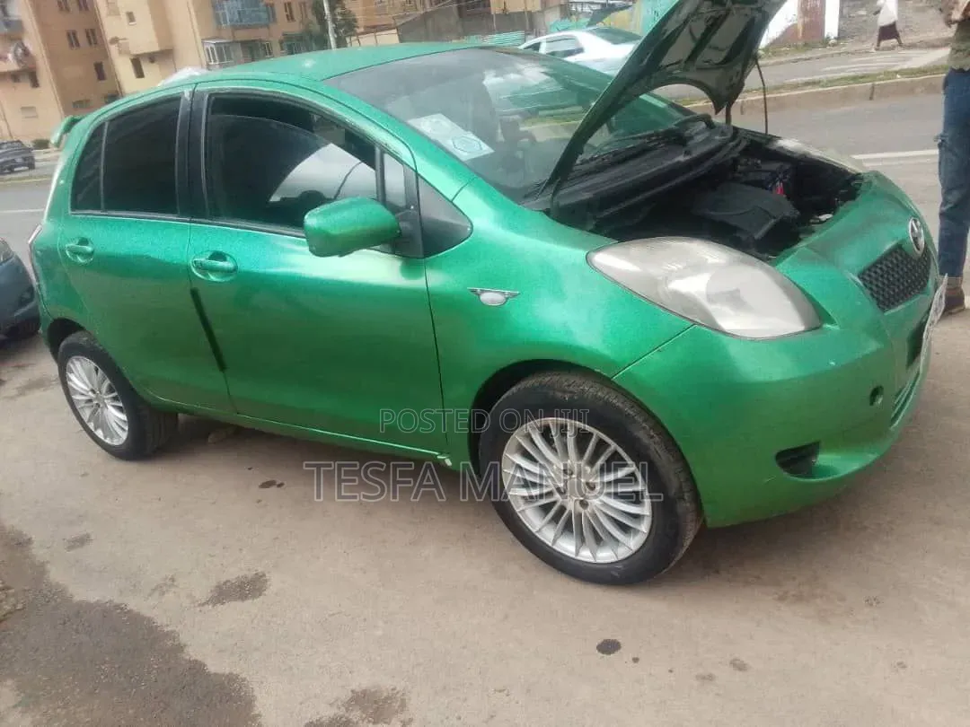 Toyota Yaris 2005 Green