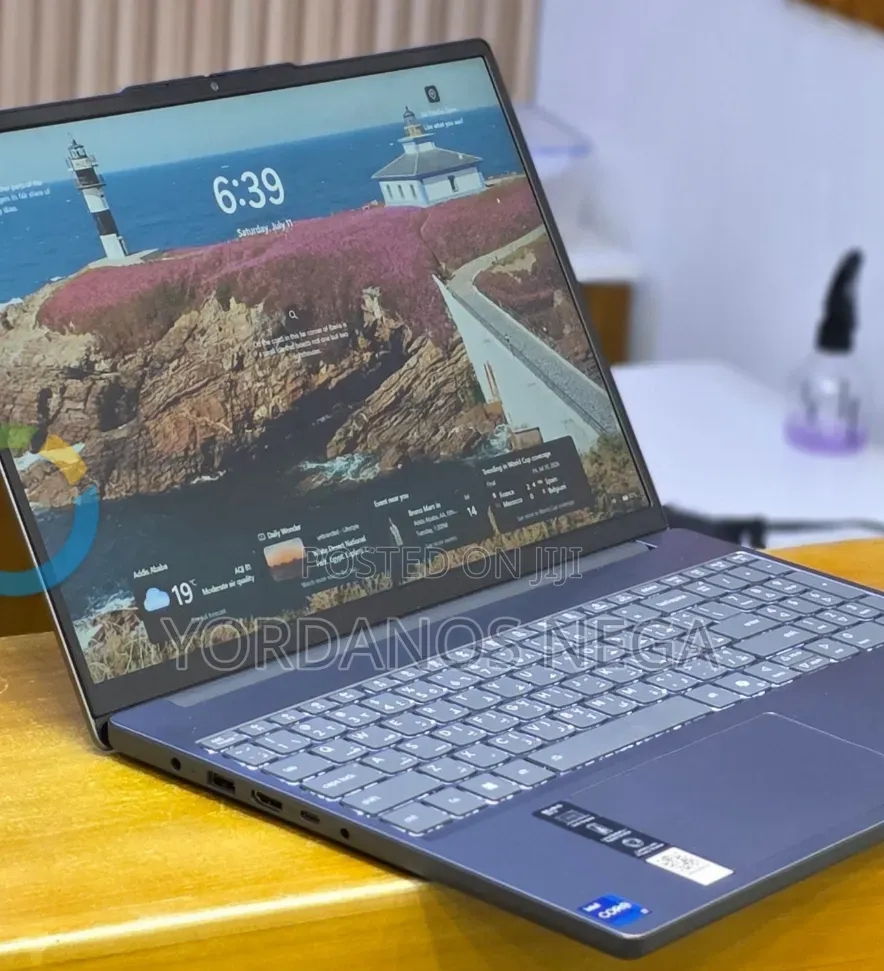 New Lenovo IdeaPad 5 Slim 13th Gen i7 16GB Intel Core i7 SSD 512GB