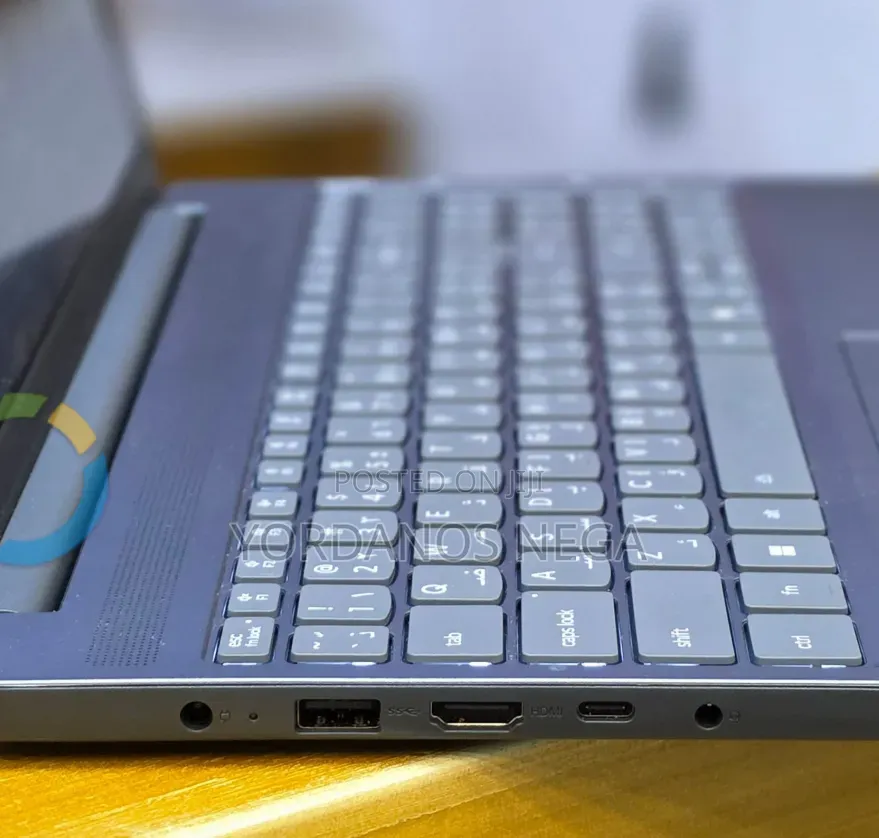 New Lenovo IdeaPad 5 Slim 13th Gen i7 16GB Intel Core i7 SSD 512GB