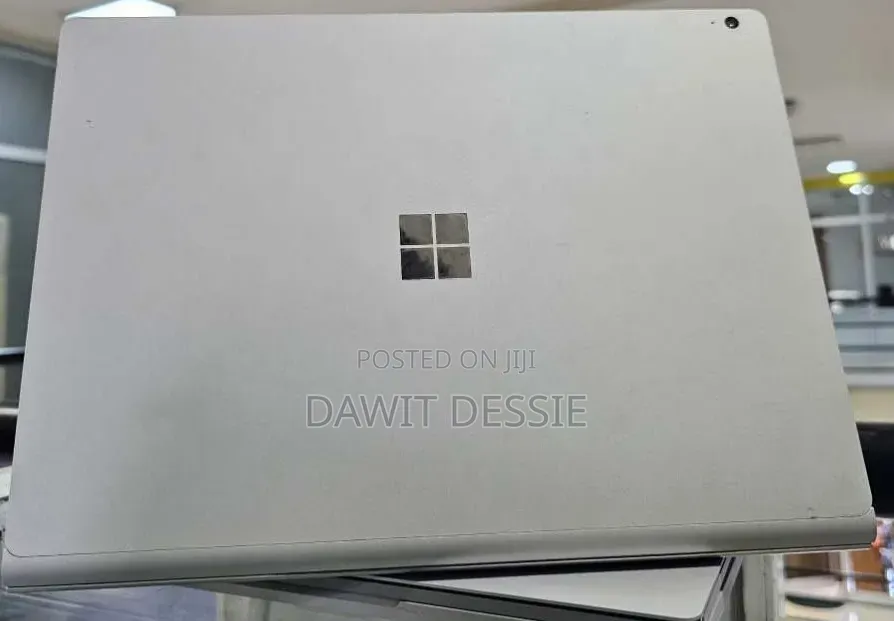 New Laptop Microsoft Surface Book 3 16GB Intel Core i7 SSD 256GB