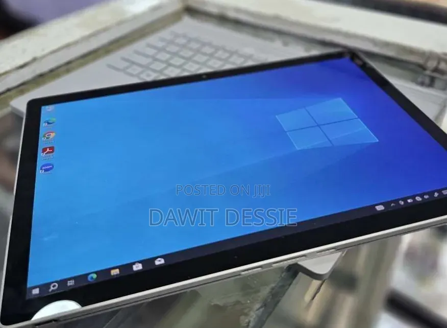 New Laptop Microsoft Surface Book 3 16GB Intel Core i7 SSD 256GB