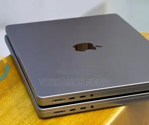 New Laptop Apple MacBook Pro 2021 M1 32GB Apple M1 Pro SSD 512GB